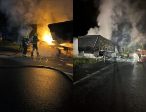Incêndio destrói carreta em Garuva