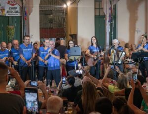 Itajaí valoriza a cultura do Terno de Reis