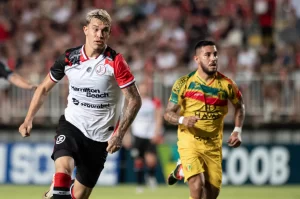 Joinville e Brusque empatam em jogo equilibrado na Arena