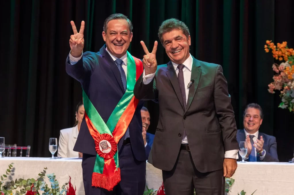 O primeiro discurso de Clésio Salvaro enquanto ex-prefeito de Criciúma (VÍDEO)