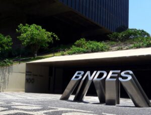 Política Industrial vai alavancar R$ 2,2 trilhões em investimentos