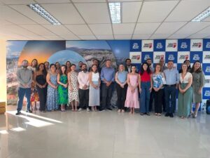 Prefeito empossa 16 novos servidores para reforçar saúde e procuradoria