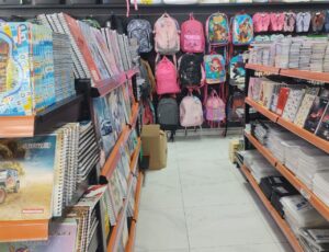 Caiu o preço do material escolar em Itajaí