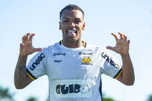Quem é Lira? destaque do Criciúma na Copinha