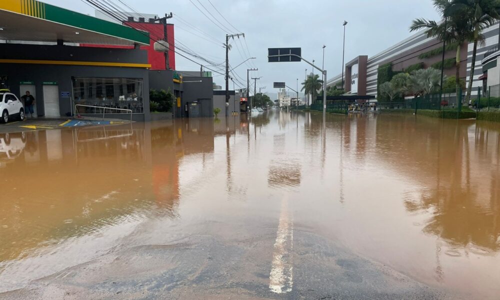 Confira as ações definidas para as próximas horas após as fortes chuvas em Balneário Camboriú