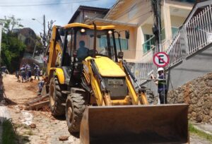 Casan inicia obras de esgoto em Florianópolis