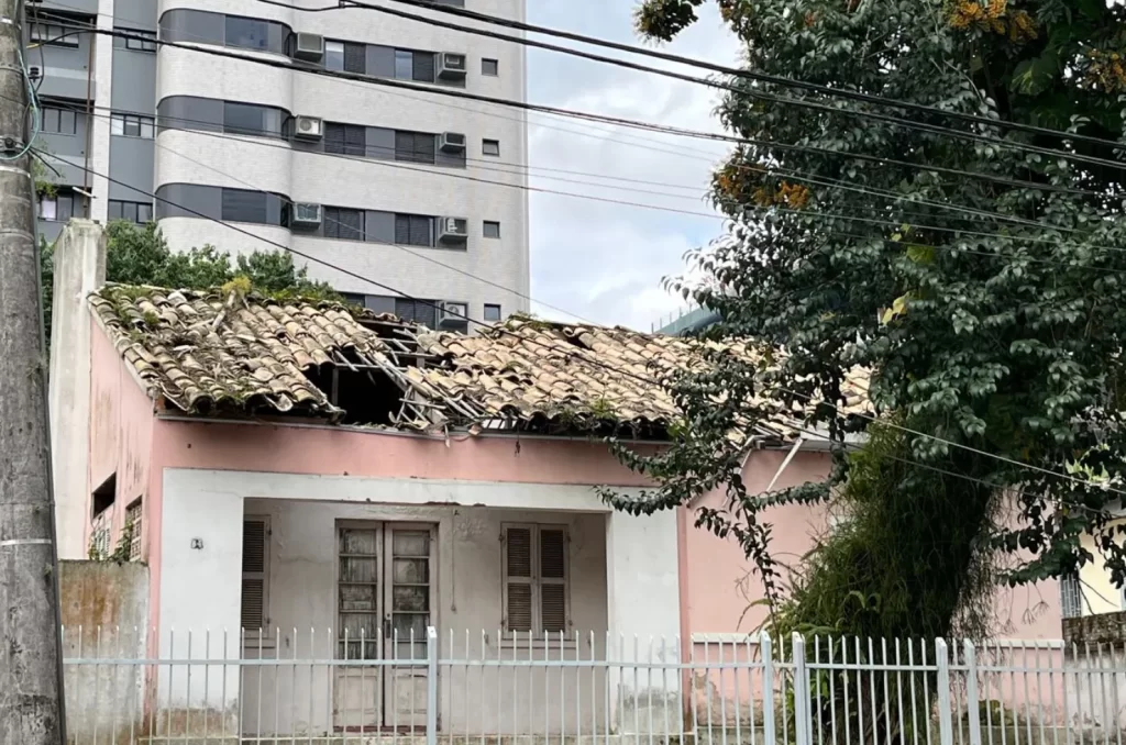 Vila as Etnias valor das casas do Exército está fora da realidade de Criciúma