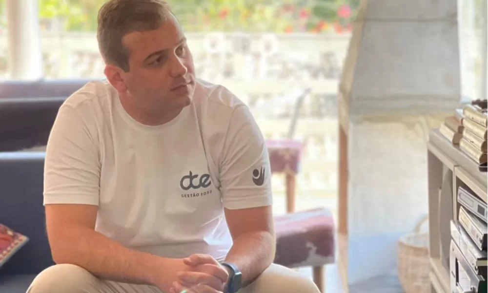 Vittor Teixeira vai presidir Superintendência de Apoio à Juventude em Criciúma