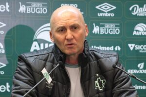 Dal Pozzo avalia evolução na atuação da Chapecoense