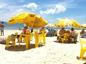 Bares e restaurantes crescem quase 40% em movimento com a presença de argentinos 