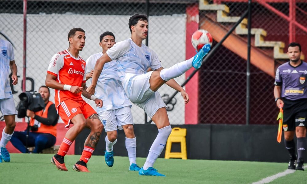 Time catarinense conquista vitória histórica diante de gigante gaúcho na Copinha
