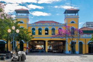 Florianópolis recebe multa milionária devido a pendências de acessibilidade no Mercado Público