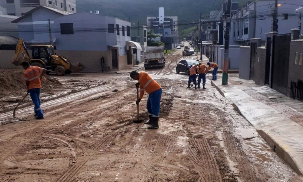 Comitê de crise de Camboriú se reúne neste sábado para definir novas ações após fortes chuvas