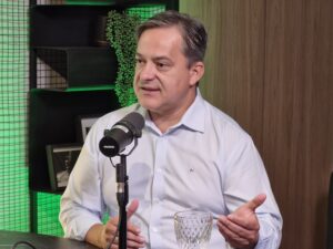 Vaguinho cobra outros municípios por Casa Abrigo
