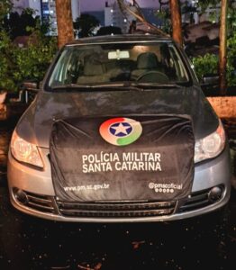 Automóvel furtado é recuperado em Criciúma
