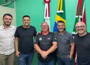 PL define líder e articula espaços em comissões