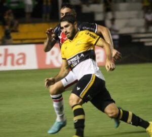 Criciúma: o ex-freguês do Joinville