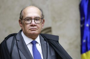 Gilmar Mendes, defensor de Natuza Nery, tem histórico de processos contra jornalistas