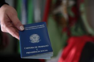 SC chega ao pleno emprego com a menor taxa de desocupação dos últimos 10 anos