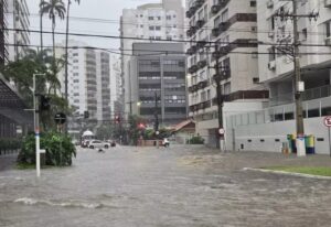 Saiba como recuperar a placa do carro perdida durante as chuvas