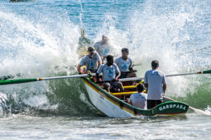 Corrida de Canoa agita Festa de Nossa Senhora dos Navegantes