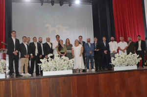 Novos secretários de Laguna são empossados