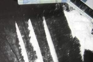 Pai de viciado em cocaína implora: “salve meu filho”