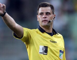 Definida a arbitragem para Criciúma e JEC
