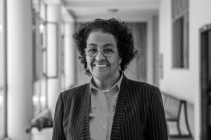 Morre a itajaiense Dora Lúcia, liderança negra no PR