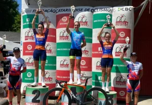 Avaí brilha na abertura do Estadual de Ciclismo