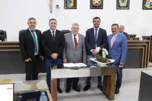 Arlindo Moraes assume vaga na Câmara de Palhoça