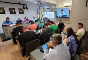 Câmara de Biguaçu aprova projetos e requerimentos