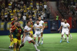 Brusque deixa vitória escapar contra o Criciúma