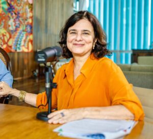 Ministra da Saúde deixa cargo por decisão de Lula