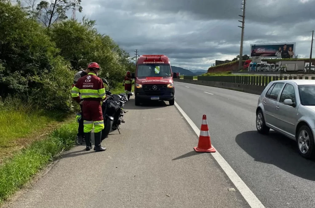 Acidente envolvendo uma moto em Jaguaruna