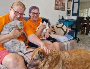 Vídeo: Amor e dedicação à causa animal