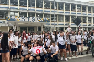 Após protesto, estudantes ganham ventiladores