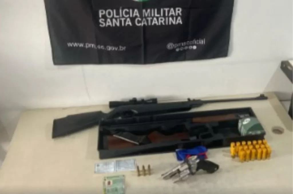 Materiais apreendidos em Arroio do Silva