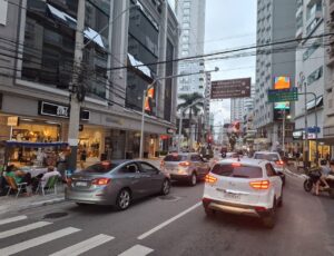 Comércio de BC quer vender 6% a mais no Carnaval