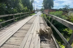 Criciúma: ponte precária vira pauta na Câmara