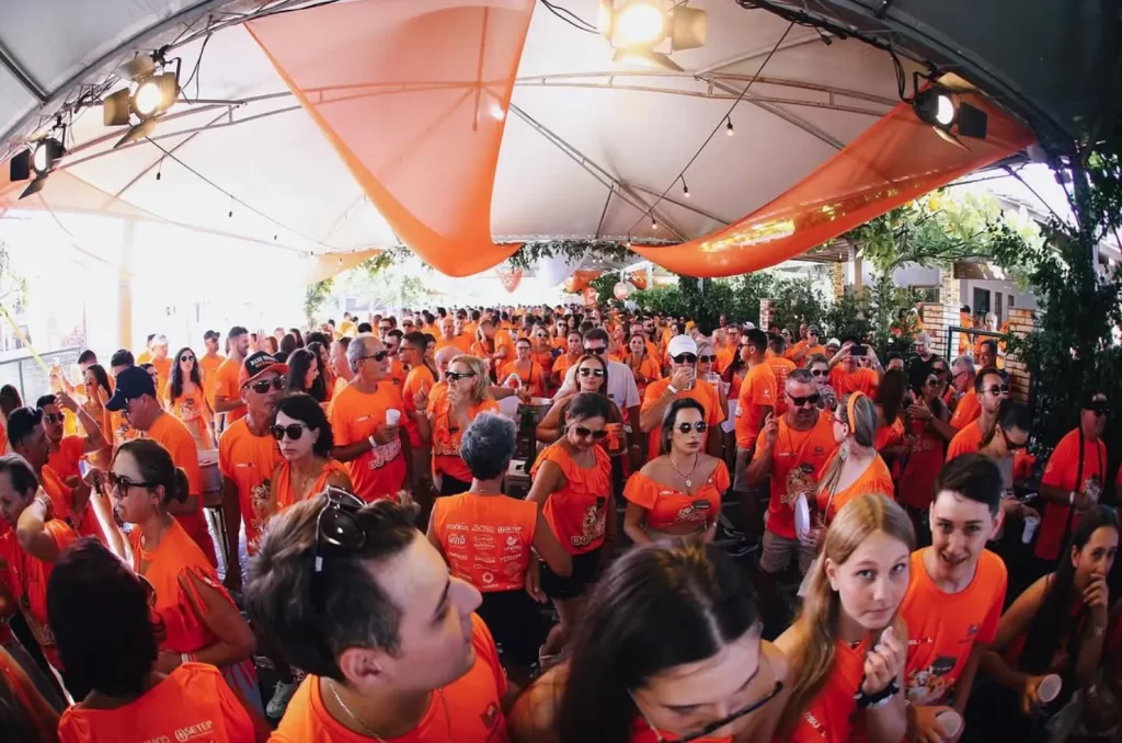 Feijoada do Eco 2025 em Balneário Rincão reúne música, gastronomia e tradição, com apoio da Rádio 105 FM