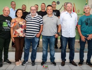 Guto Reinert é eleito presidente da FCM