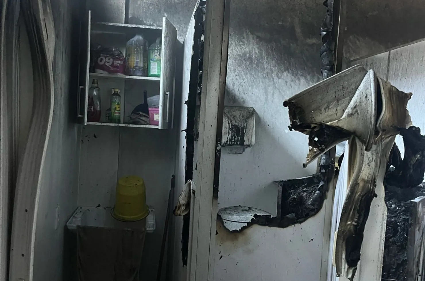 Incêndio em um laboratório de Orleans, com danos em uma sala comercial, sem vítimas