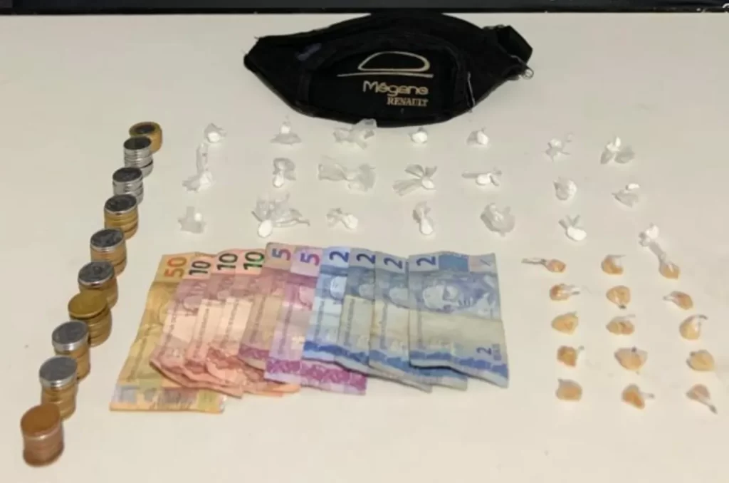 Material apreendido pela PM em Itajaí