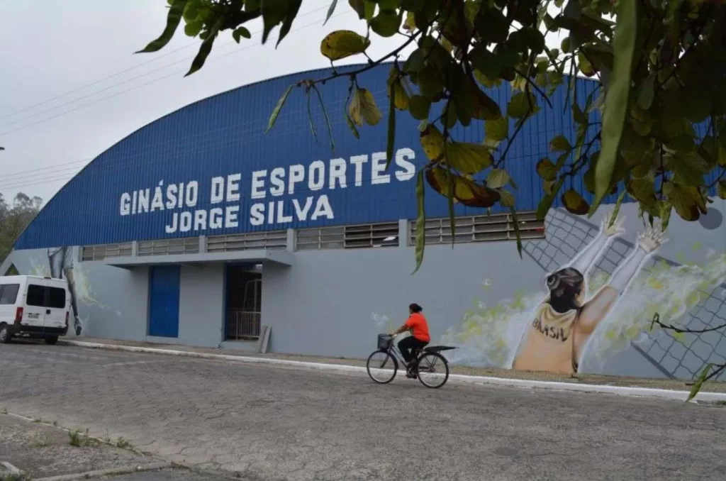 Morro da Fumaça prefeito quer construir arena esportiva