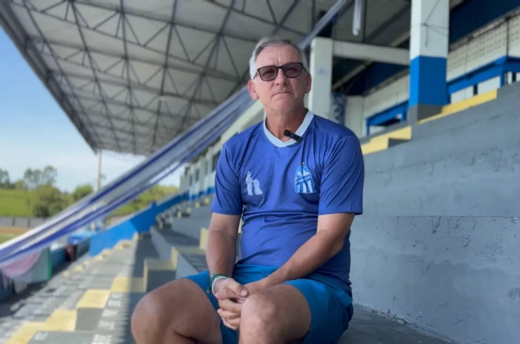 Luís Carlos Cruz durante vídeo que gravou após término do Catarinense