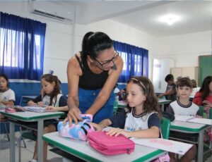 Navegantes inova com hora-atividade híbrida