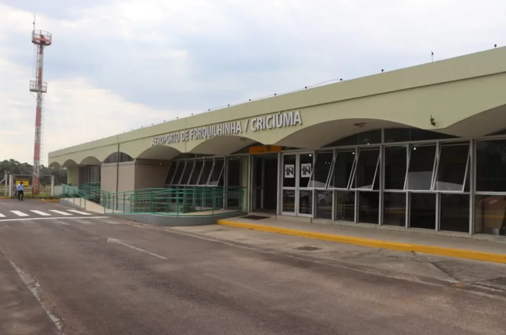 Neguinho quer voos de Forquilhinha para SP e Brasília