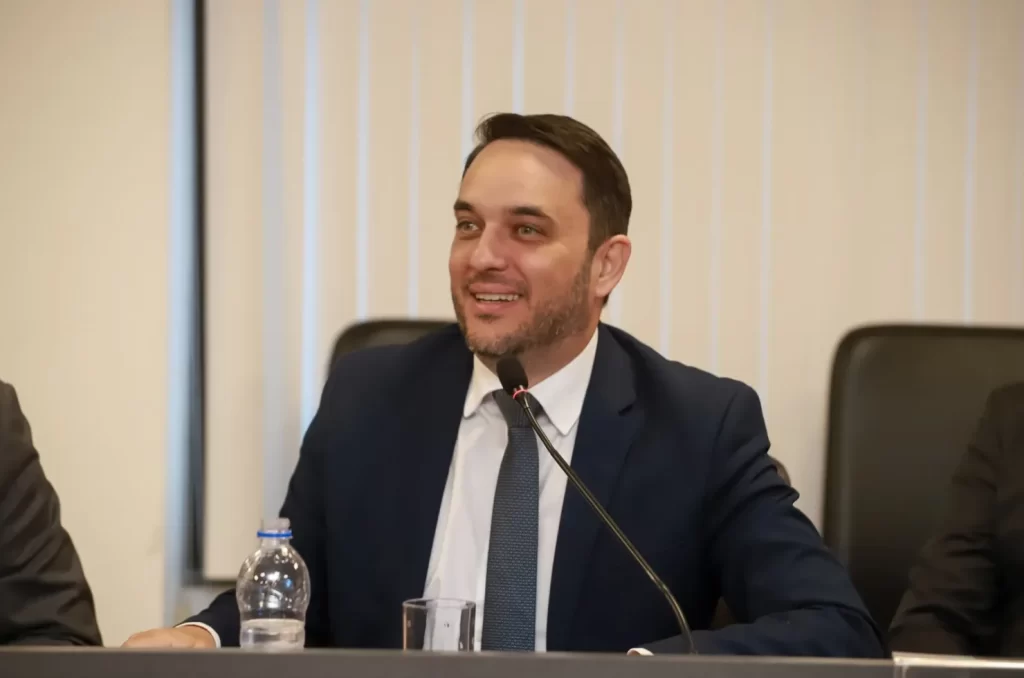 Presidente da OAB/SC, Juliano Mandelli