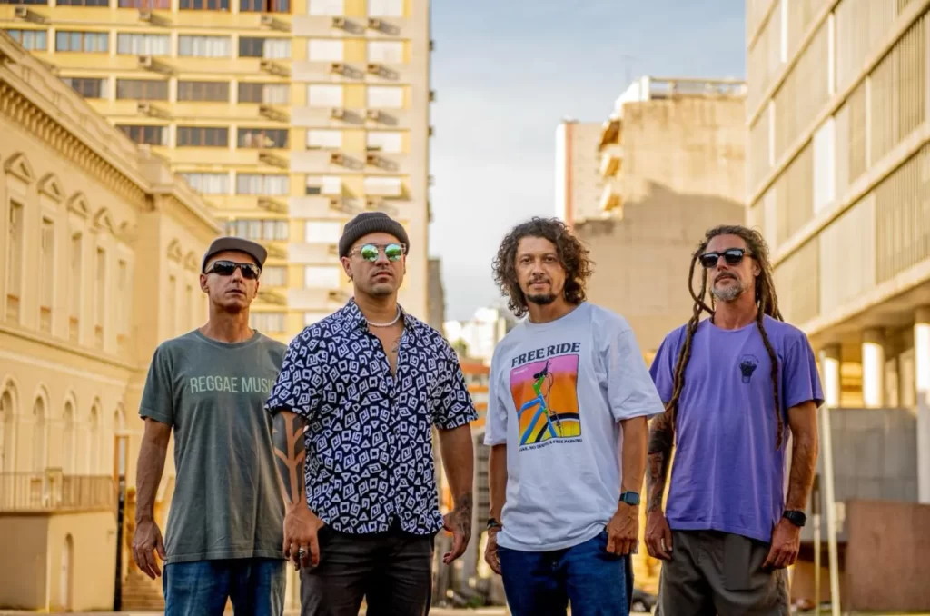 Banda Chimarruts, que estará em Praia Grande durante o Boia Cross